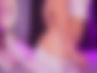 Live cam show with Oliviakis - Facial on Soda Cam
