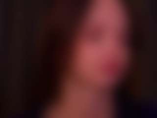 Live cam show with Oliviakis - Facial on TottyGirls