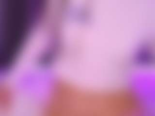 Live cam show with Oliviakis - Princess on Camsoda