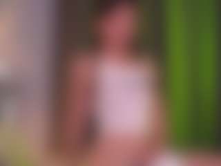 Live cam show with Oliviakis - Erotic on xxxlivecams.org