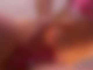 Live cam show with Oliviakis - Striptease on camgirlchat.live