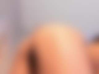 Live cam show with Scarlet-Vixen - Erotic Dance on Mixed Magazine Live