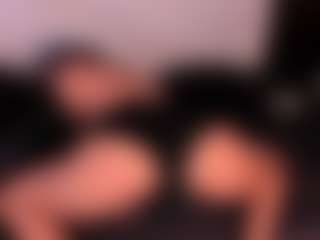 Scarlet-Vixen's Live Sex Cam Show