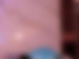 Live cam show with Scarlet-Vixen - Tease on TeamSkeetLive