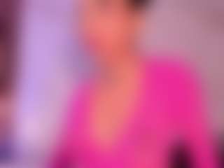 Live cam show with Scarlet-Vixen - Flashing on TeamSkeetLive