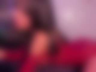 Live cam show with Scarlet-Vixen - Black Squirt on Camsoda