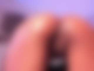 Scarlet-Vixen's Live Sex Cam Show