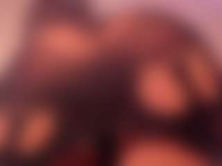 Live cam show with Scarlet-Vixen - Spank on Mixed Magazine Live
