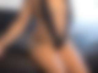 Live cam show with TheEbonyGoddessXO - Ebony on Camiplay Live | canada