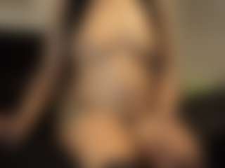Live cam show with TheEbonyGoddessXO - Ebony Fetish on Dolls Live