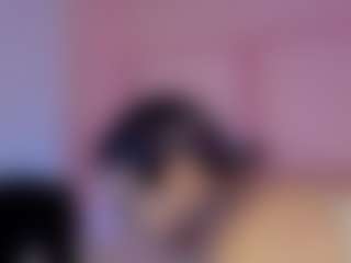 Live cam show with Amy_Bowie - Middle Aged on Camsoda