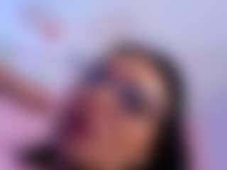 Amy_Bowie MILF webcam performer live streaming
