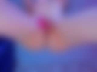 Live cam show with Hii im Alanna and im new here - Brown Hair on AdultVida.com