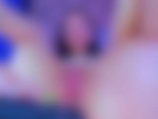 Hii im Alanna and im new here's Live Sex Cam Show