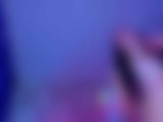 Live cam show with Hii im Alanna and im new here - Big Tits Small Tits on AdultVida.com
