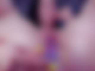 Live cam show with Hii im Alanna and im new here - Brown Hair on Mixed Magazine Live