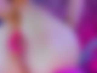 Live cam show with Hii im Alanna and im new here - Skinny on CamSextacy