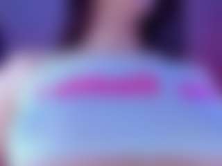 Live cam show with Hii im Alanna and im new here - Squirt on Camsoda