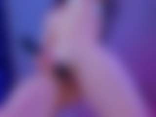 Live cam show with Hii im Alanna and im new here - Amateur Brown Hair on Camsoda