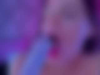 Hii im Alanna and im new here's Live Sex Cam Show