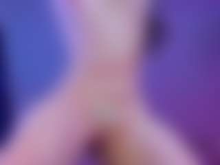 Live cam show with Hii im Alanna and im new here - Athletic Small Tits on fuklive.com