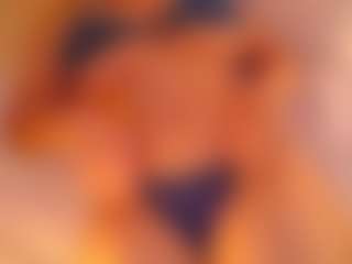 Cosmic-Girl's Live Sex Cam Show