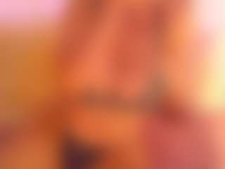 Cosmic-Girl's Live Sex Cam Show