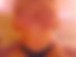 Cosmic-Girl's Live Sex Cam Show