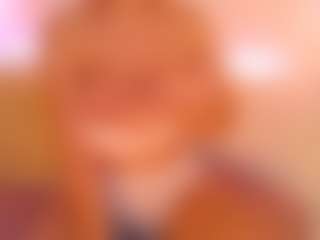 Cosmic-Girl's Live Sex Cam Show