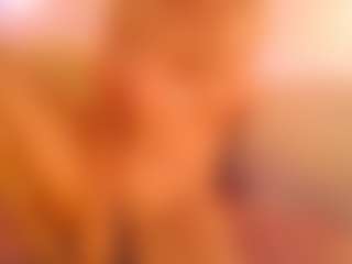 Cosmic-Girl's Live Sex Cam Show