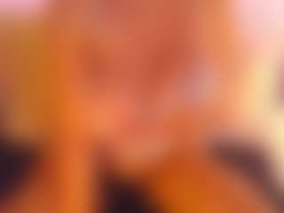 Cosmic-Girl's Live Sex Cam Show