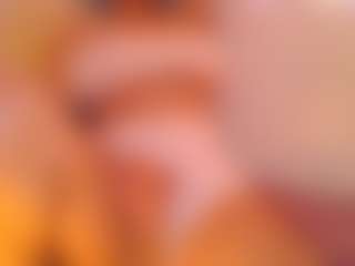 Cosmic-Girl's Live Sex Cam Show
