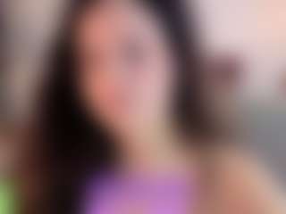 Live cam show with Lili-Torin - Brown Hair on StripNow