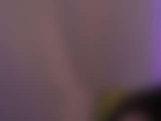Live cam show with Noiry-Vuvez - Black Petite on camgirlchat.live