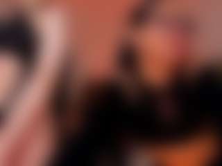 Live cam show with Peanughty - Fingering on Gym Cam Girls