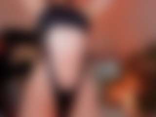 Live cam show with Peanughty - Smoking on Camsoda