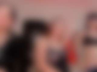 Live cam show with Peanughty - Young Adult on Dolls Live