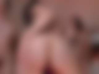 Live cam show with Peanughty - Cum on CamwithHer