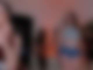 Live cam show with Peanughty - Brown Eyes on camwithhim.com