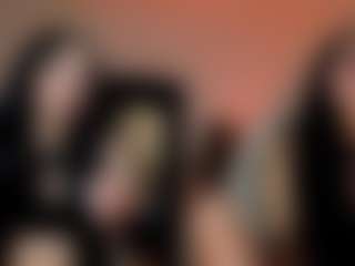 Live cam show with Peanughty - Average on CamwithHer