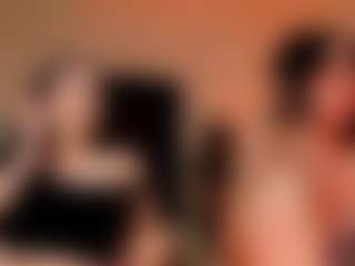 Live cam show with Peanughty - Brown Eyes on CamwithHer