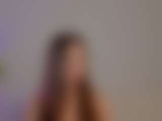 Live cam show with AileenButremovic - Ass Bouncing on Camsoda