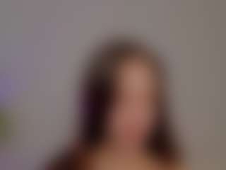 Live cam show with AileenButremovic - Solo on iamadamtest123.com