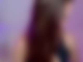 AileenButremovic's Live Sex Cam Show