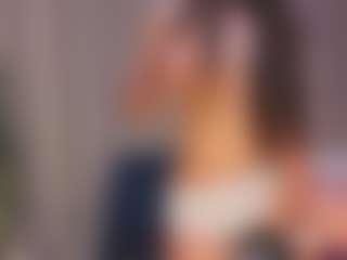 AileenButremovic's Live Sex Cam Show