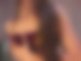 AileenButremovic's Live Sex Cam Show