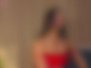 Live cam show with AileenButremovic - Solo on CamClone