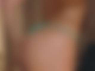 AileenButremovic's Live Sex Cam Show