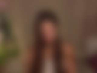 Live cam show with AileenButremovic - Beauty on CamClone