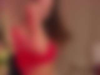 Live cam show with AileenButremovic - Ass Bouncing on Camsoda